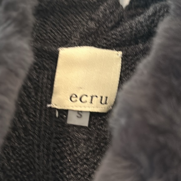 Ecru sweater vest - Picture 3 of 7